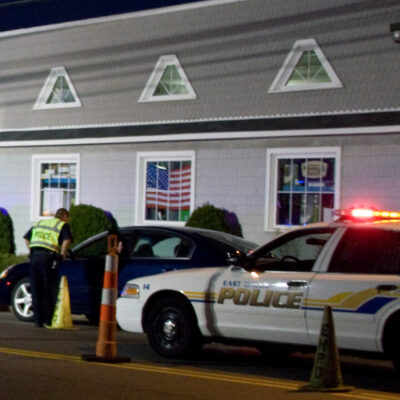 Police stopping drivers at Connecticut DUI checkpoint