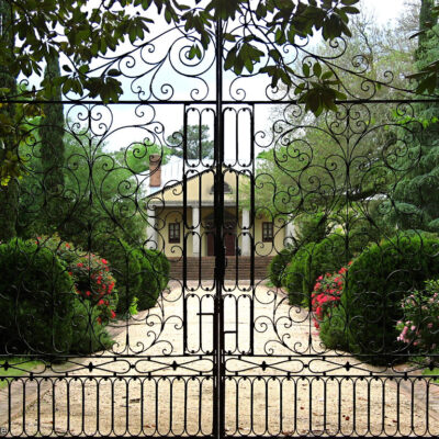 Gates - Photo: Carl F. Bagge on Flickr