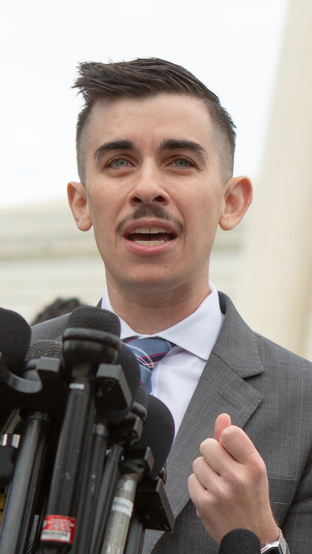 ϰſ lawyer Chase Strangio speaking outside the Supreme Court.