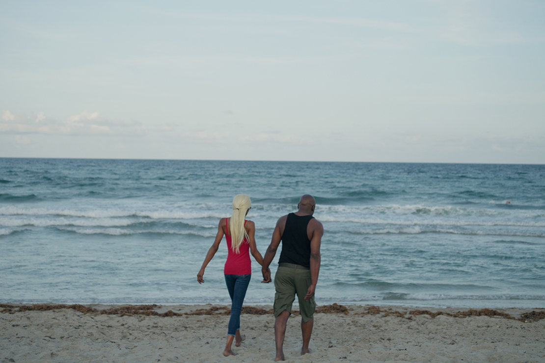 herman-and-nikia-lindsey-beach-walk