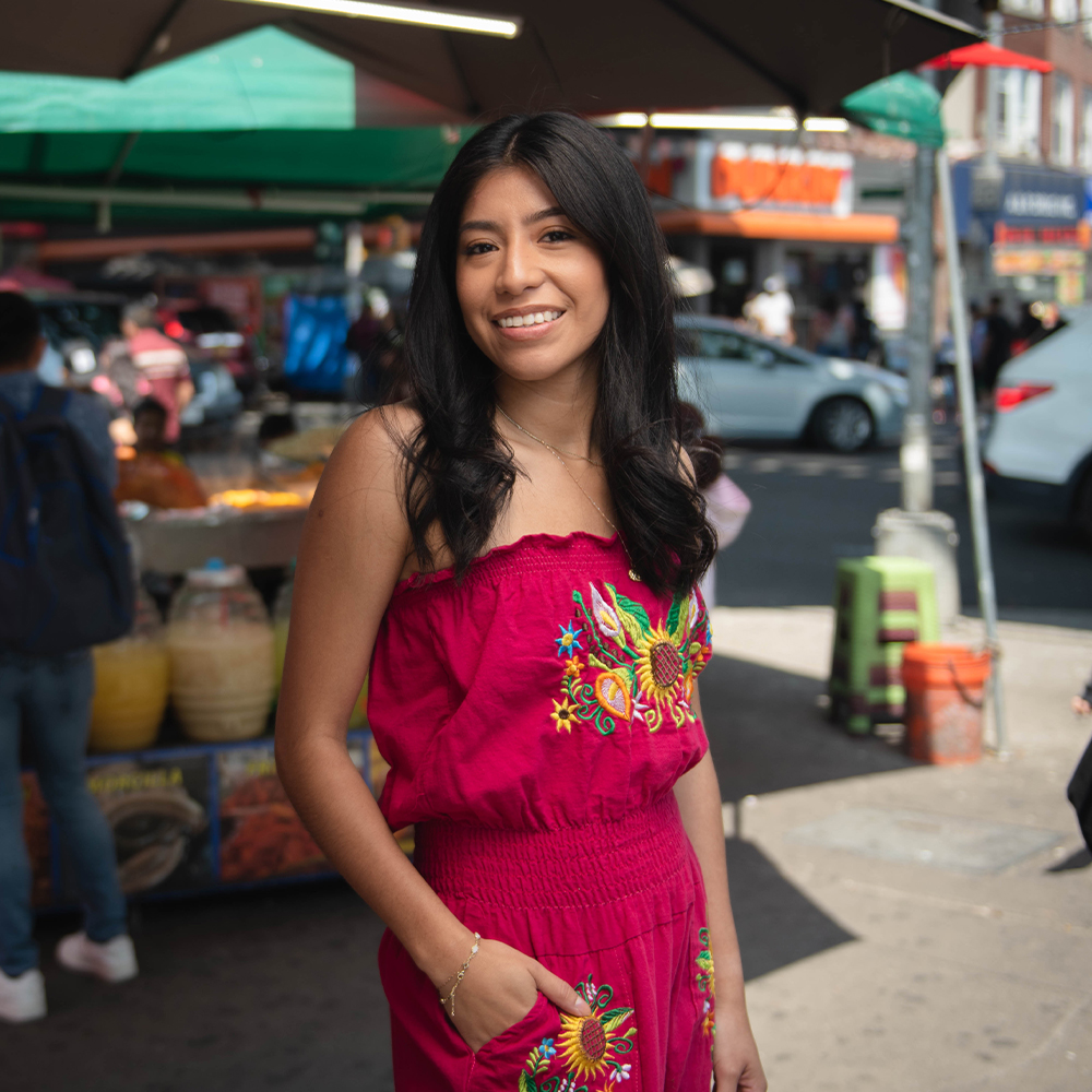 Fernanda Alcantara headshot