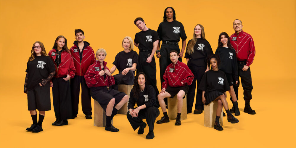 A group photo of the all the activists and validators in the campaign.