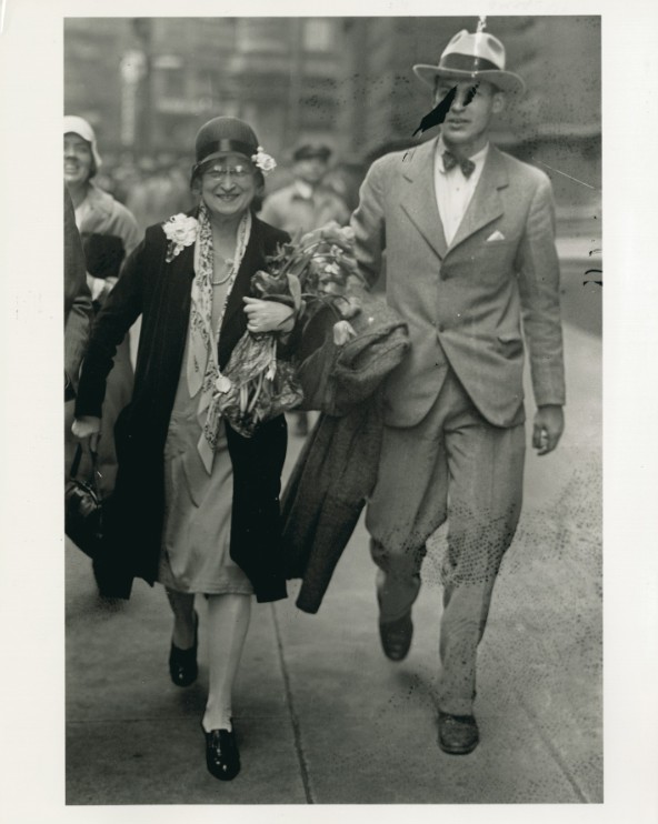 Black and white photo of Mary Ware Dennett and an unknown male companion