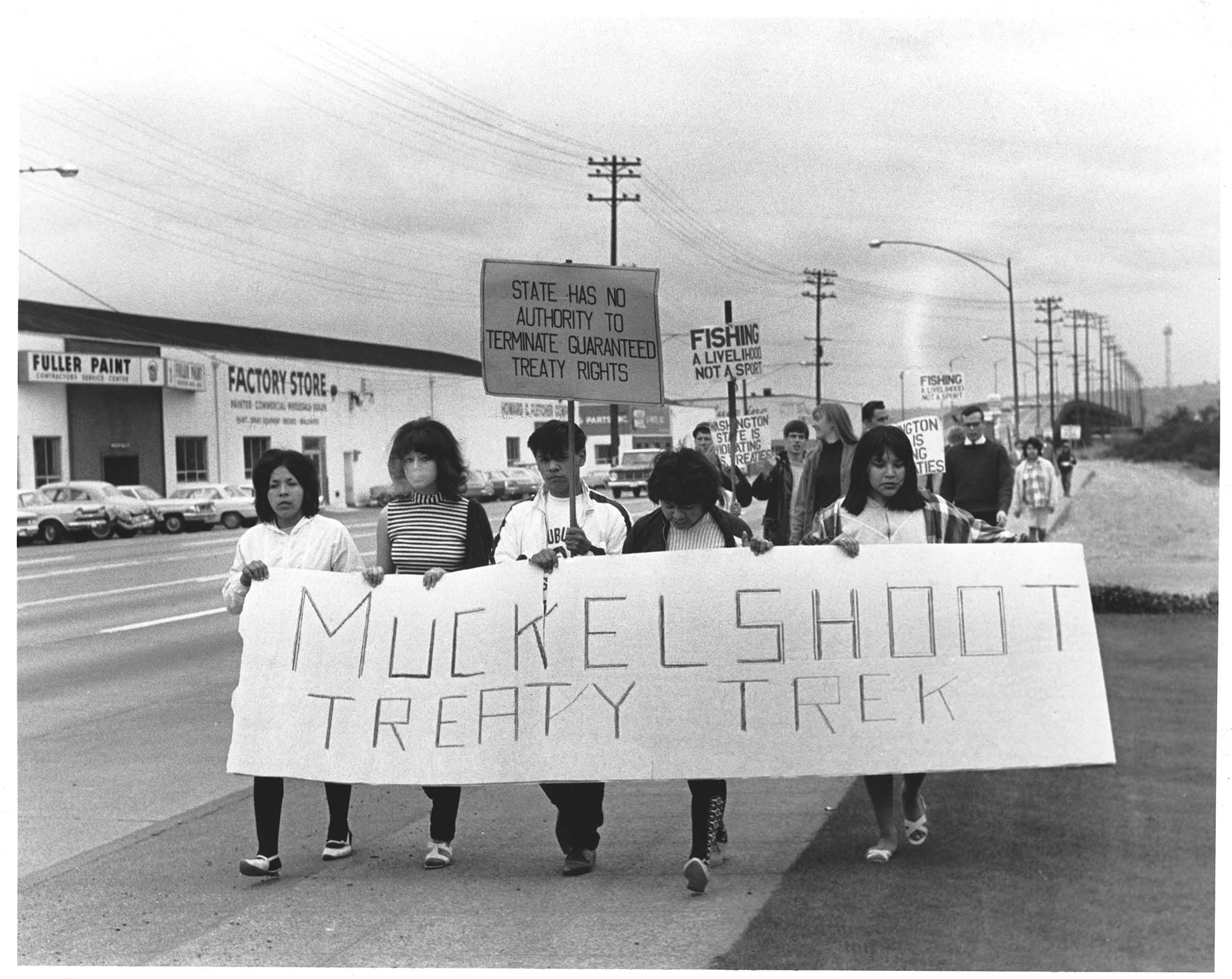 Muckleshoot tribal members participating in the "Treaty Trek"